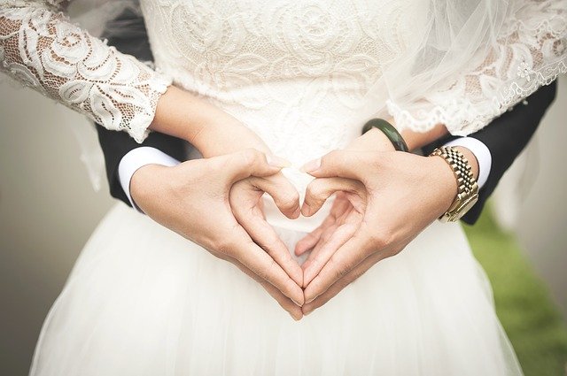 Comment pouvez-vous organiser un mariage?